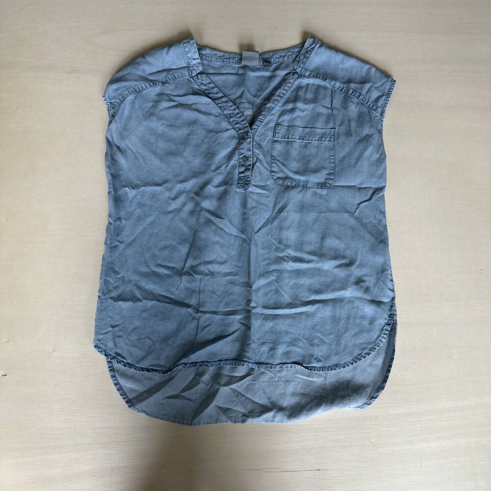 Soho Jeans New York and Company Light blue short sleeve blouse sz M